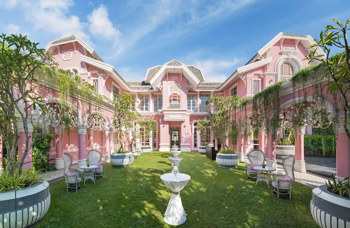 Pink-Pearl_Garden.webp