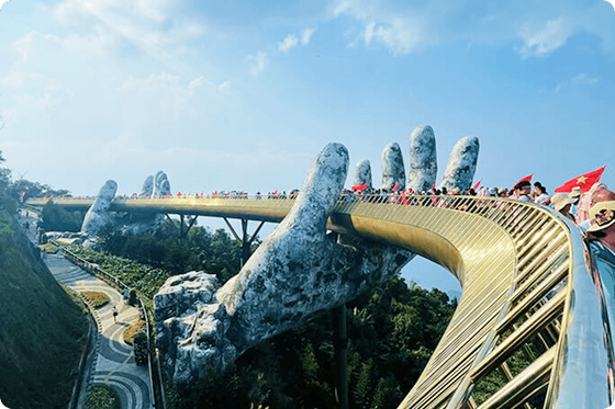 Sun World - Cầu Vàng Bà Nà Hills