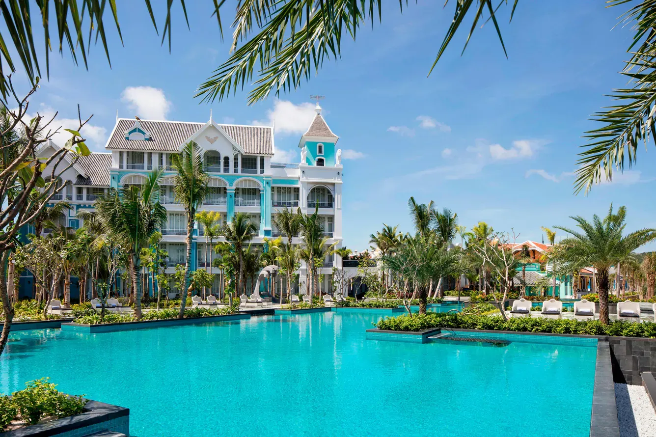 pqcjw-pool-0016-hor-clsc.webp